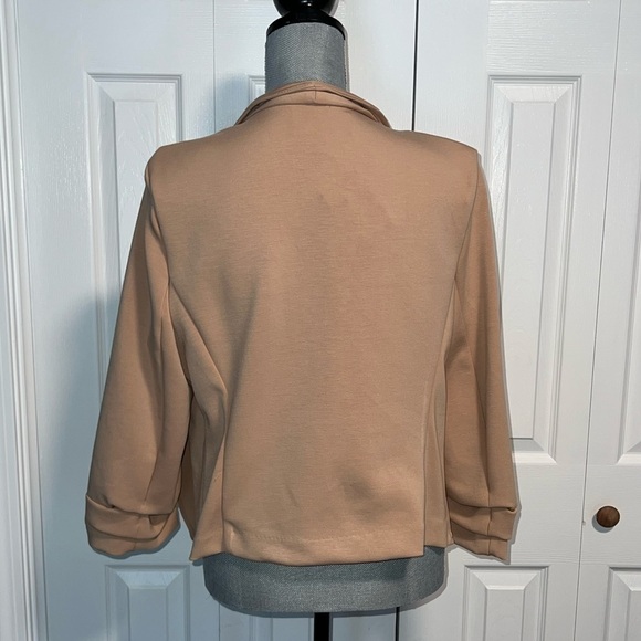 WOMEN'S Carolina belle open front blazer NWT Large - Picture 3 of 7